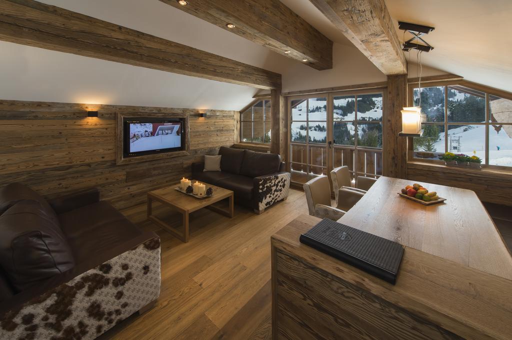 Maierl-Alm & Maierl-Chalets Kirchberg in Tirol Room photo